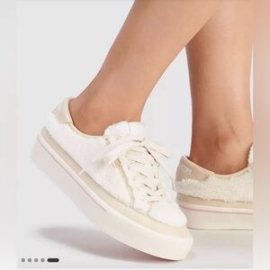 COACH Citysole faux curly shearling sneakers size 9.5B NEW with partial tag